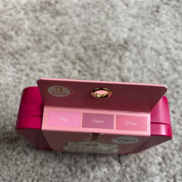 Laura Geller Smart Pout Transfer-Proof Lipstick Trio - Picture 3 of 3